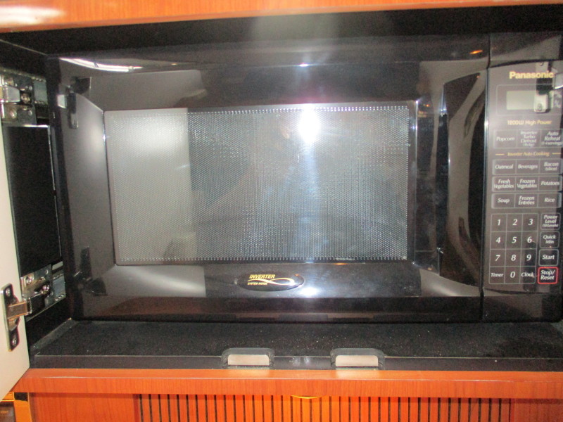 2002 Sea Ray Express Cruiser 410