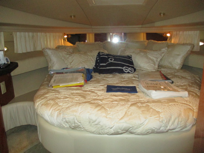 2002 Sea Ray Express Cruiser 410