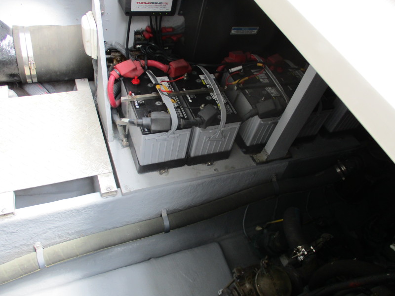 2002 Sea Ray Express Cruiser 410