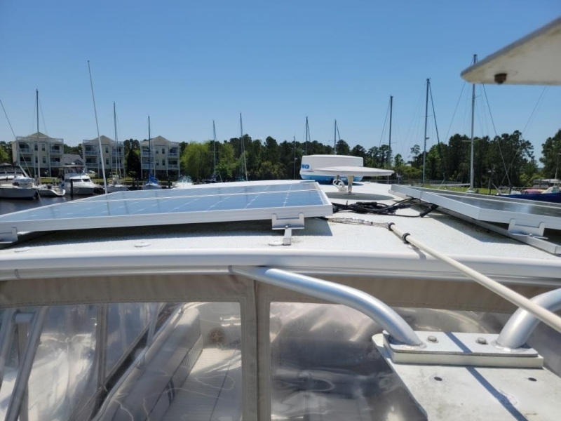 2000 Mainship 390