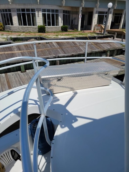 2000 Mainship 390