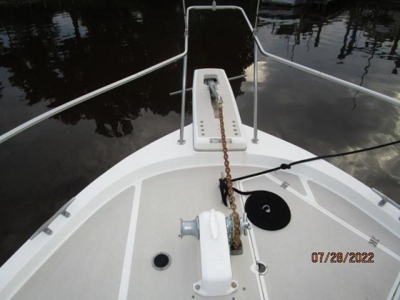 38' Bayliner anchor windlass