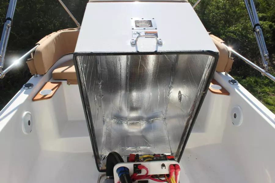 2016 Ranger Tugs R-21EC