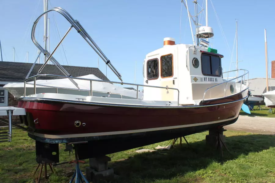 2016 Ranger Tugs R-21EC