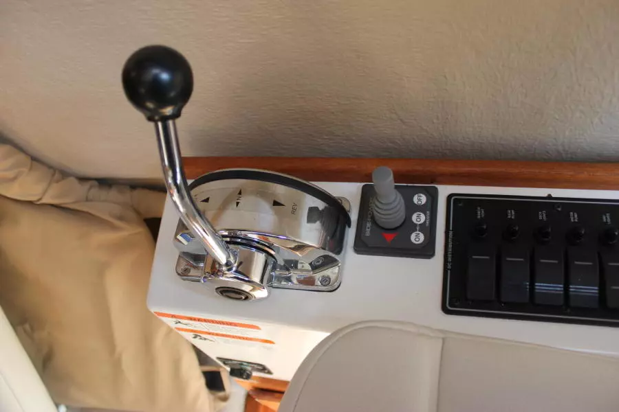 2016 Ranger Tugs R-21EC