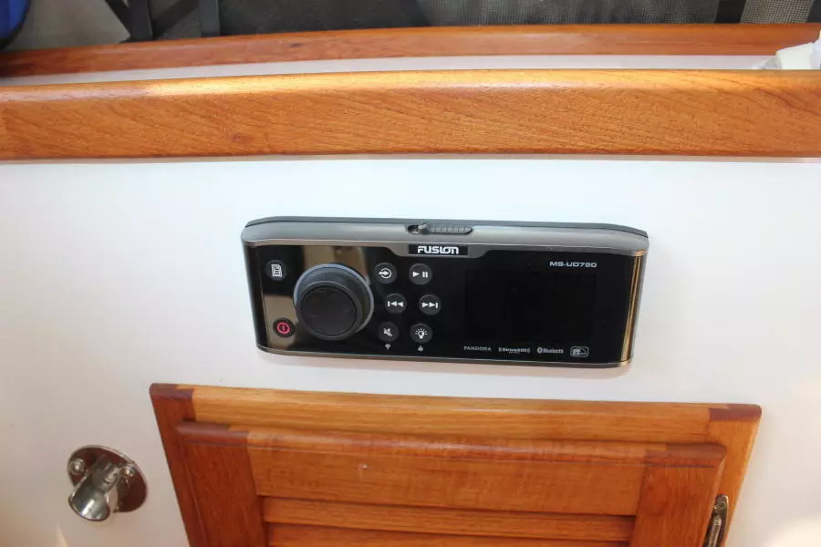 2016 Ranger Tugs R-21EC