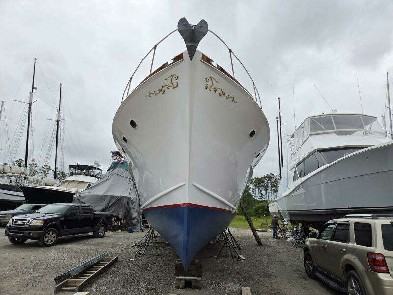 Windrush 55ft Trumpy Yacht For Sale