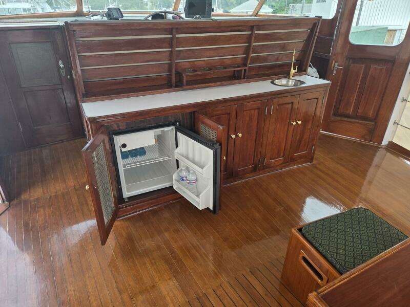 Windrush 55ft Trumpy Yacht For Sale