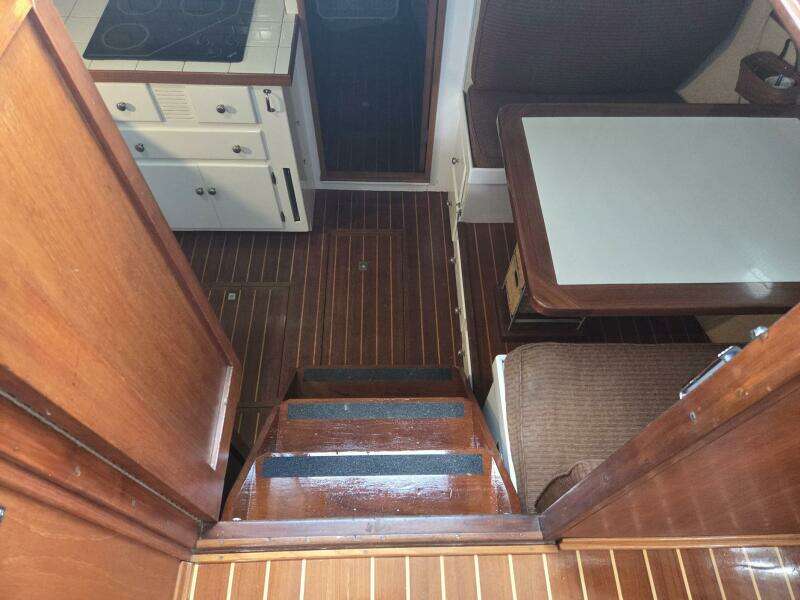 Windrush 55ft Trumpy Yacht For Sale