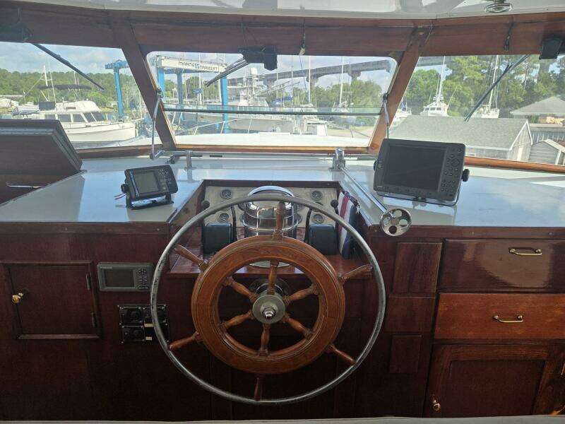 Windrush 55ft Trumpy Yacht For Sale