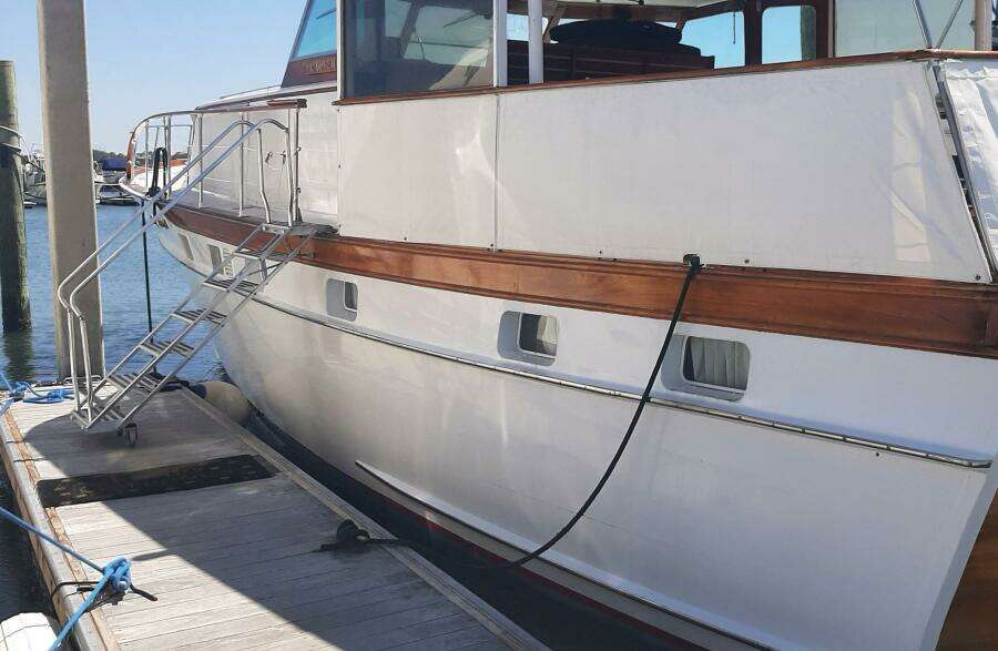 Windrush 55ft Trumpy Yacht For Sale