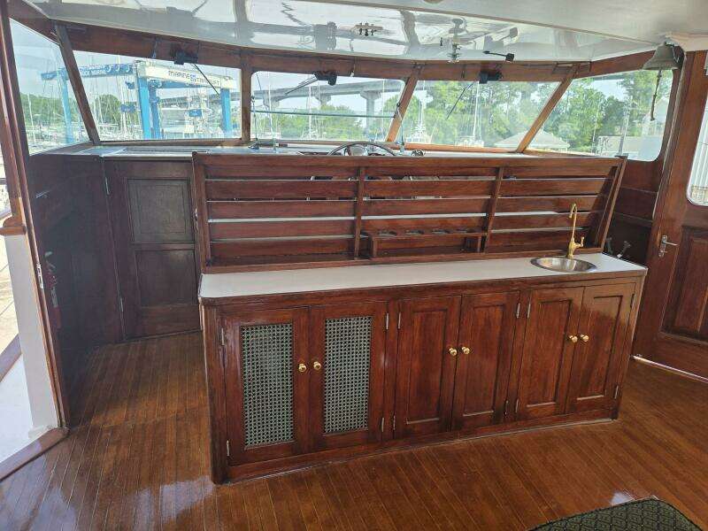 Windrush 55ft Trumpy Yacht For Sale