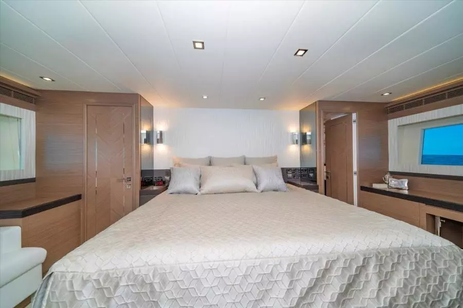 VALIANT 81ft Horizon Yacht For Sale