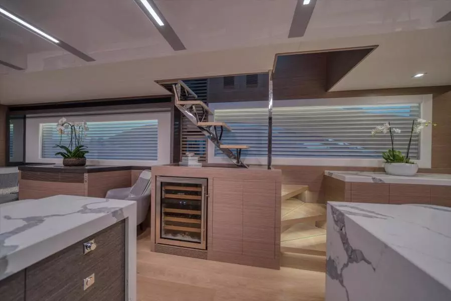VALIANT 81ft Horizon Yacht For Sale
