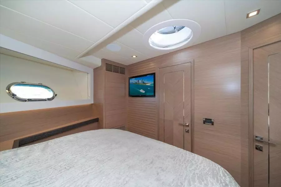 VALIANT 81ft Horizon Yacht For Sale