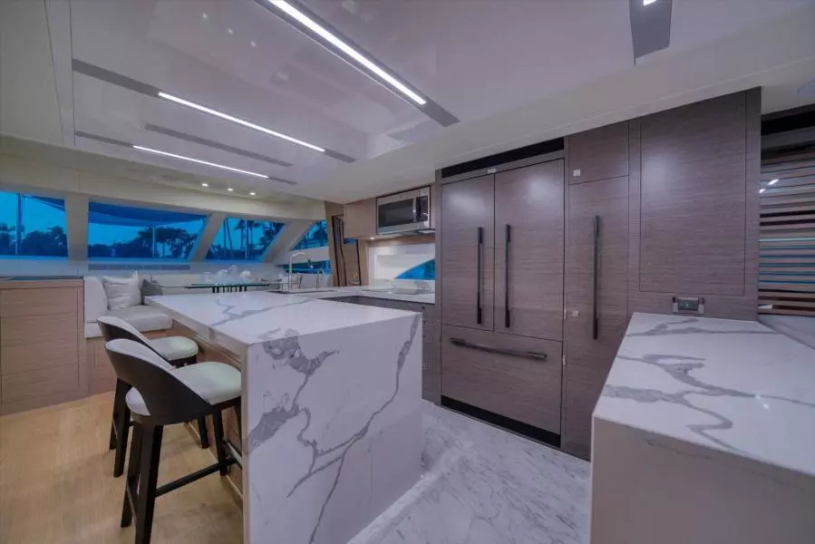 VALIANT 81ft Horizon Yacht For Sale