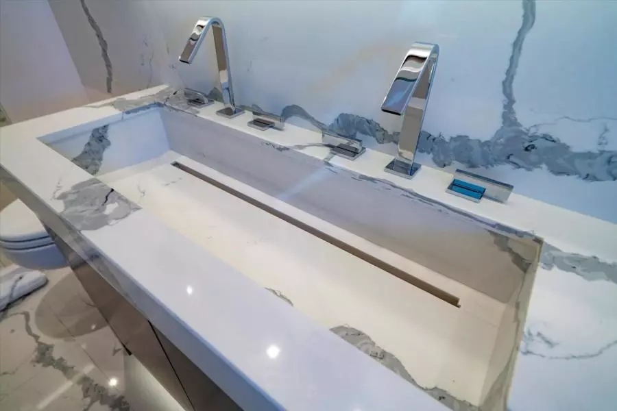 VALIANT 81ft Horizon Yacht For Sale