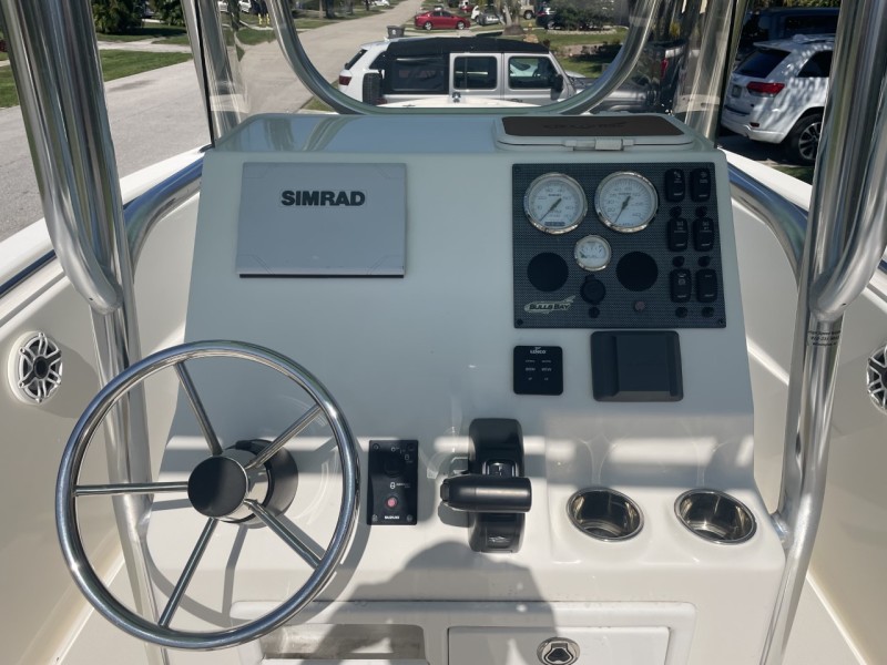 2019 Bulls Bay 230cc - console