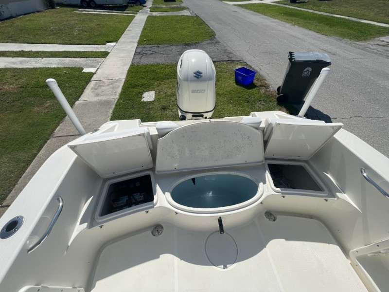 2019 Bulls Bay 230cc - livewell
