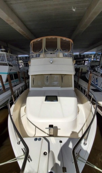 2009 Mainship 34