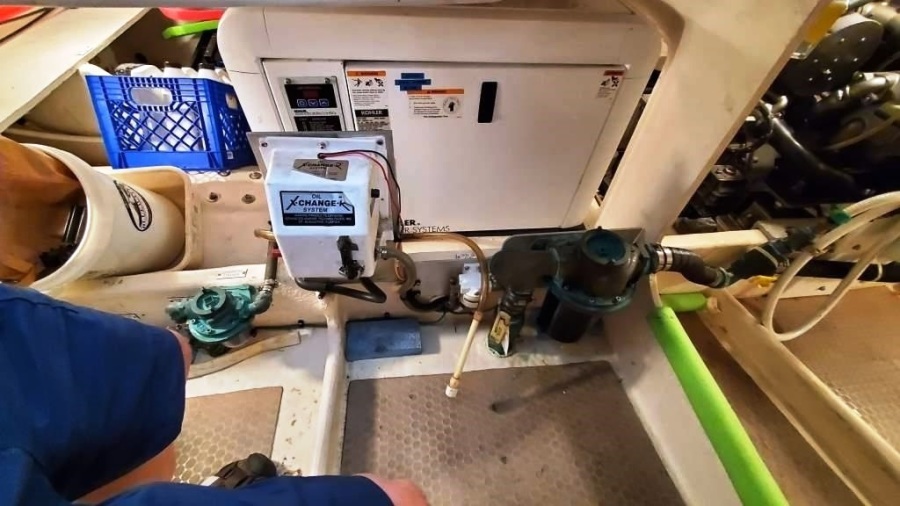 2009 Mainship 34