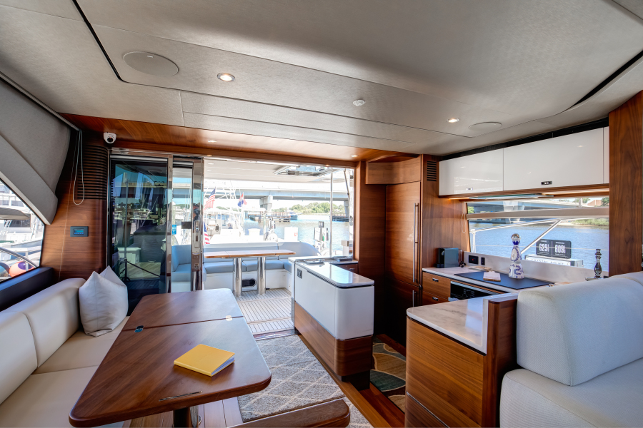 Princess 62 Qvisisana - Salon