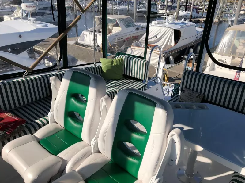 2000 Mainship 430