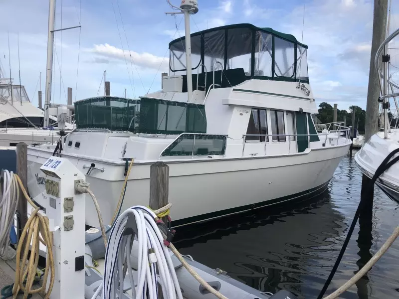 2000 Mainship 430