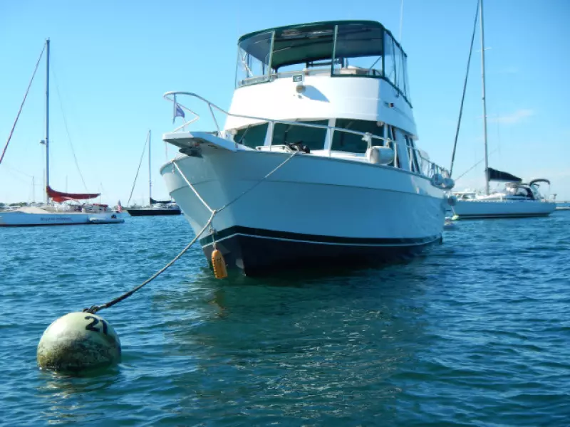 2000 Mainship 430