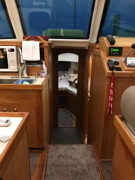 2000 Mainship 430