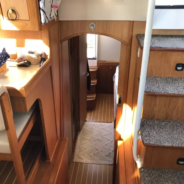 2000 Mainship 430