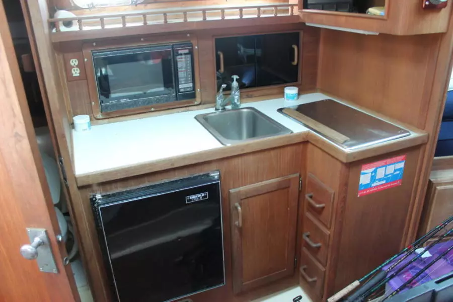 1989 Fortier 30 Hardtop