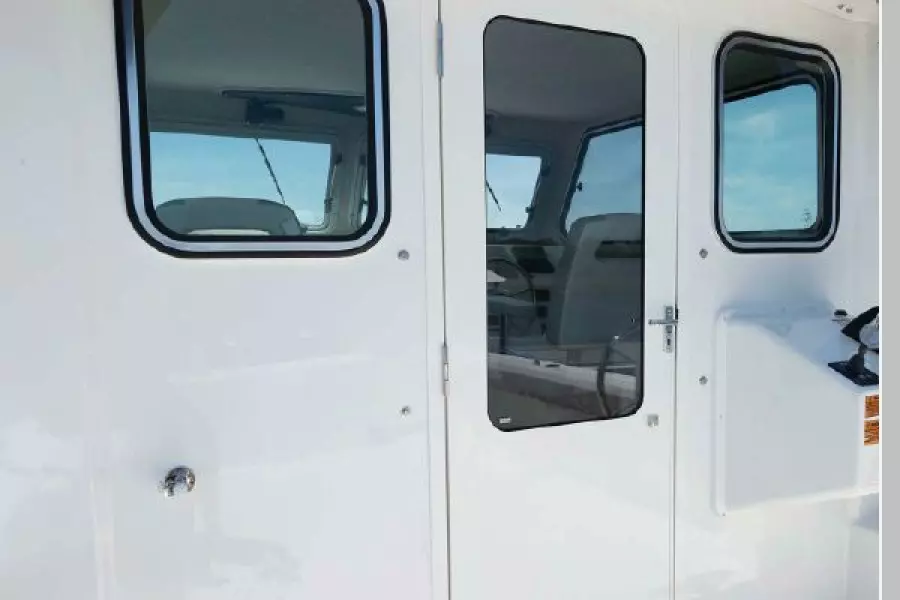 2021 Parker 2820 XLD Sport Cabin