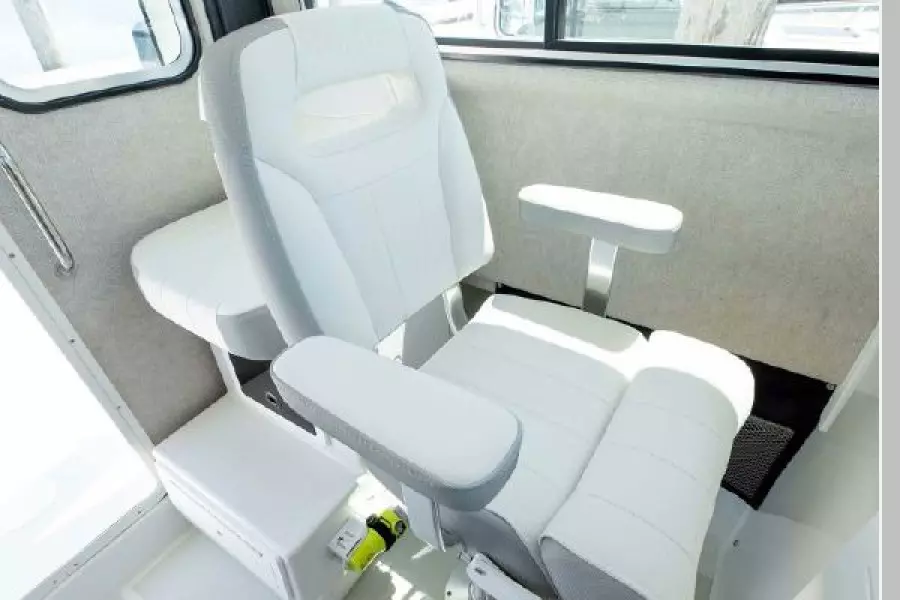 2021 Parker 2820 XLD Sport Cabin
