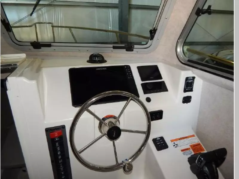 2021 Parker 2820 XLD Sport Cabin