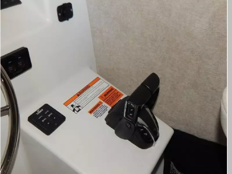 2021 Parker 2820 XLD Sport Cabin