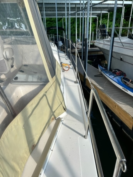 10 Aisling Gheal 2001 Endeavour 36 TrawlerCat Starboard Side Deck