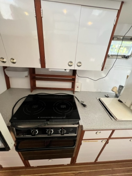 42 Aisling Gheal 2001 Endeavour 36 TrawlerCat Oven
