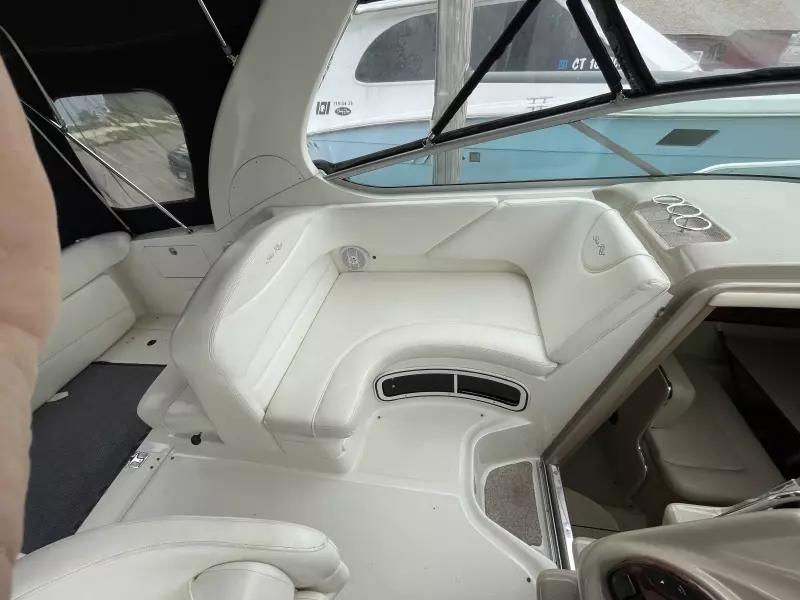 28ft Sea Ray Yacht For Sale