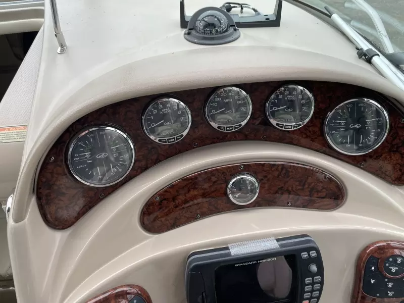 28ft Sea Ray Yacht For Sale