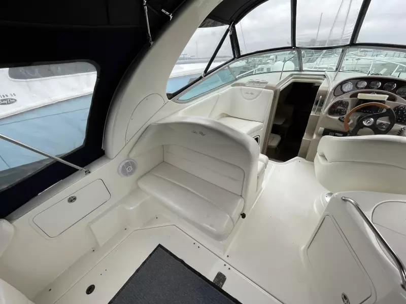 28ft Sea Ray Yacht For Sale