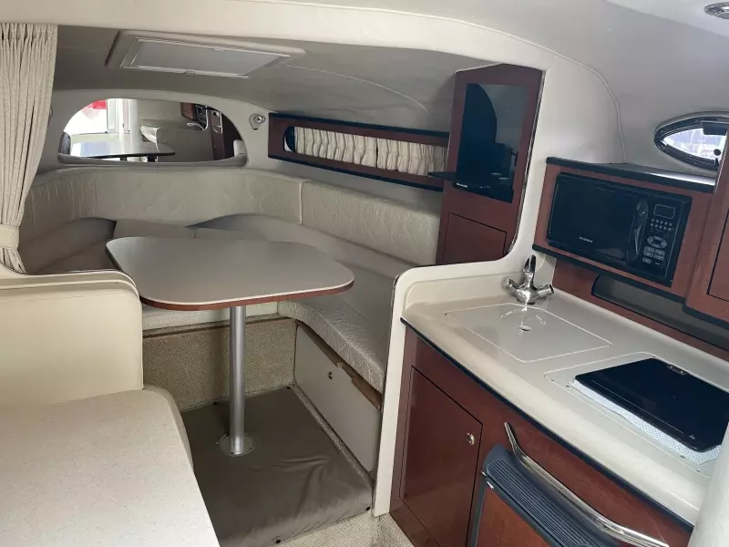 28ft Sea Ray Yacht For Sale