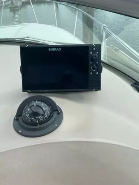 28ft Sea Ray Yacht For Sale