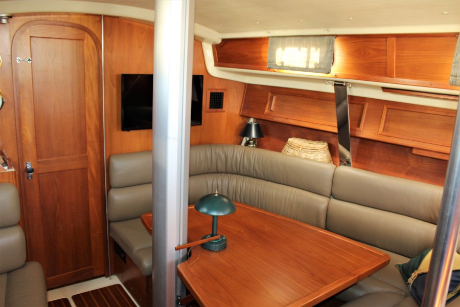 1987 Pearson 36-2