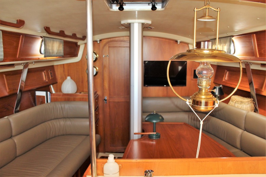 1987 Pearson 36-2