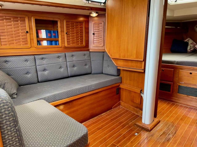 1988 Sabre 38 MK II