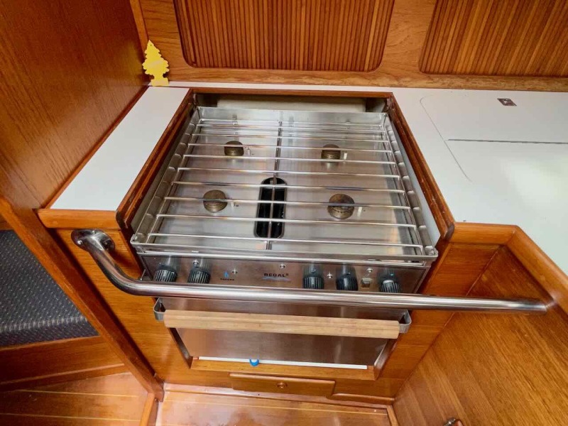 1988 Sabre 38 MK II