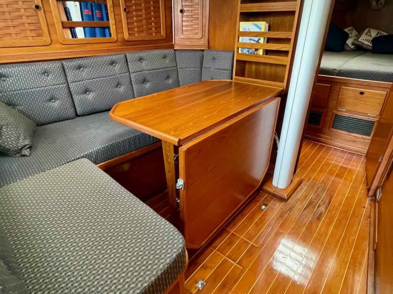1988 Sabre 38 MK II