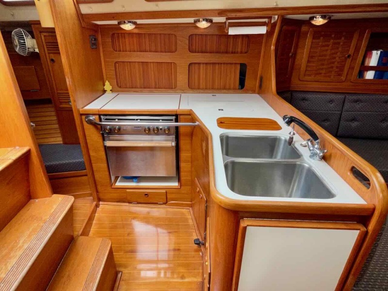 1988 Sabre 38 MK II
