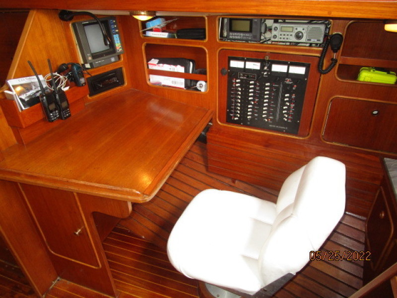 45' Whitby nav station2
